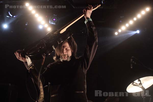 EARTH - 2015-01-23 - PARIS - La Maroquinerie - 